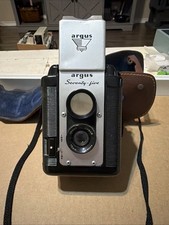 Argus 75 Vintage Black Film Camera with Leather Case Not Tested