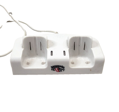iConcepts Game Fury Charger for Nintendo Wii Controller Charging Battery