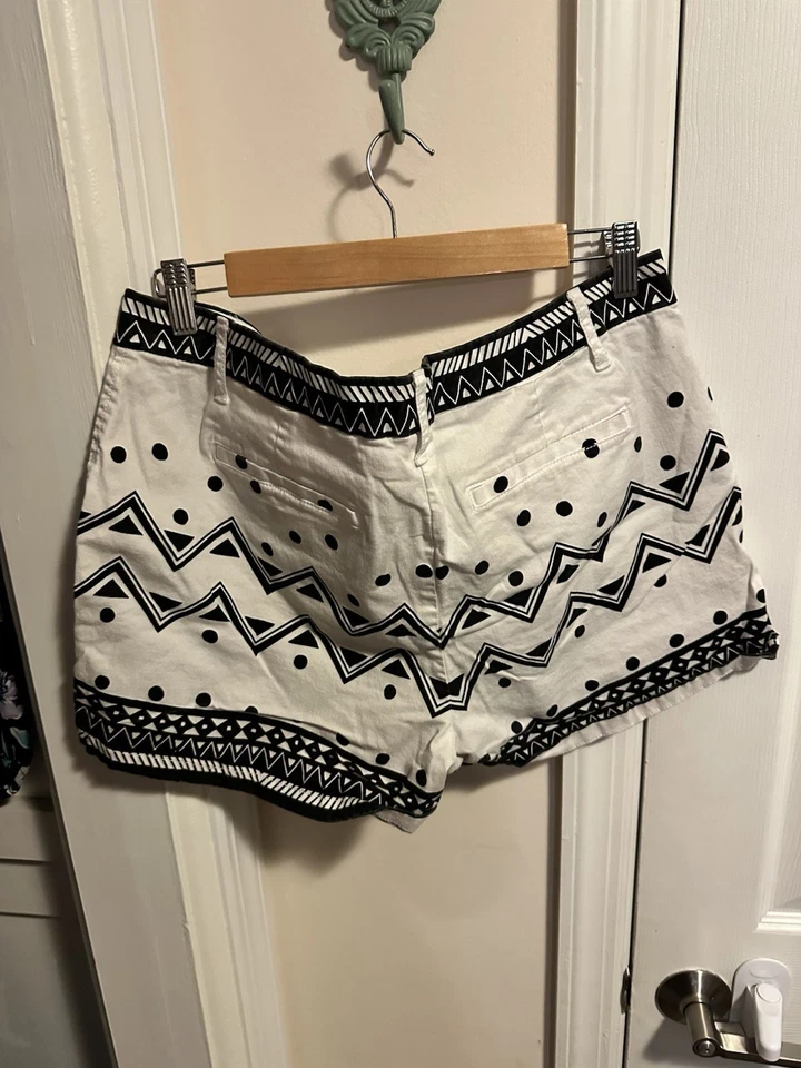 Pantalones Cortos Mujer ELLE Talla 14 Diseño Blanco y Negro Foto 3 de 3