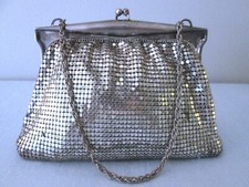 VINTAGE WHITING & DAVIS MESH HANDBAG WITH CHAINMAIL MADE IN USA