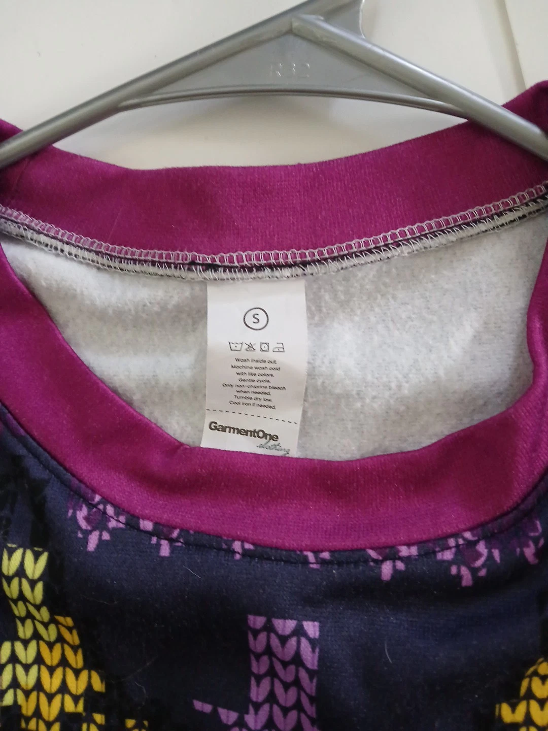 Majora's Mask Zelda Seamless Allover Pattern Ugly Christmas Sweater Size Small