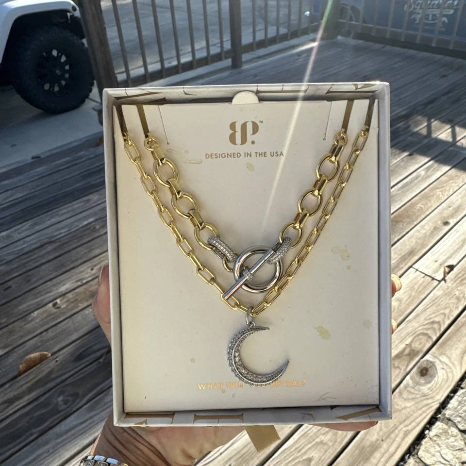 Bomb Party: Luxe Layers 2025, NK43221 "She Looks Fear In The Face and Smiles" - Image 4 of 4