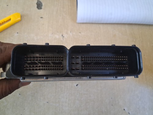 2015 VAUXHALL ASTRA J 2.0 DIESEL ECU ENGINE CONTROL MODULE 55590420 - Picture 2 of 4