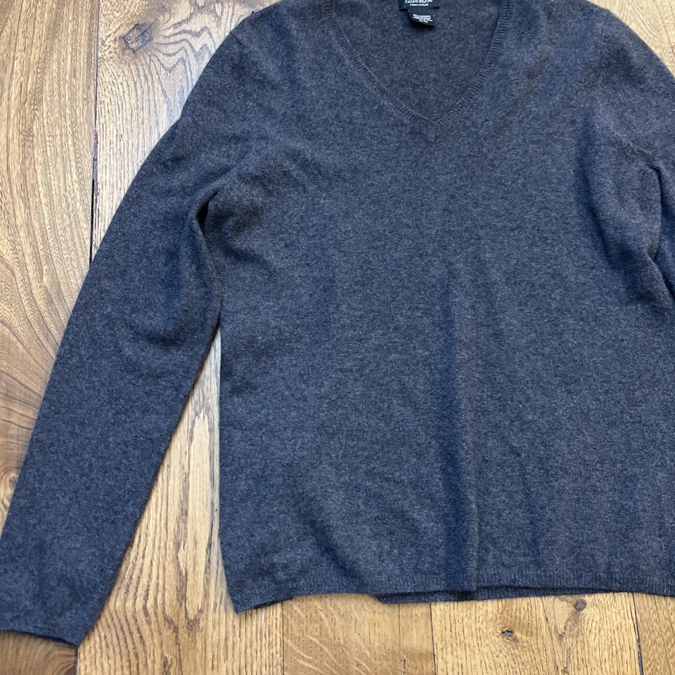 Suéter Lord & Taylor 100 % cachemir cuello en V gris, para mujer XL Foto 2 de 4