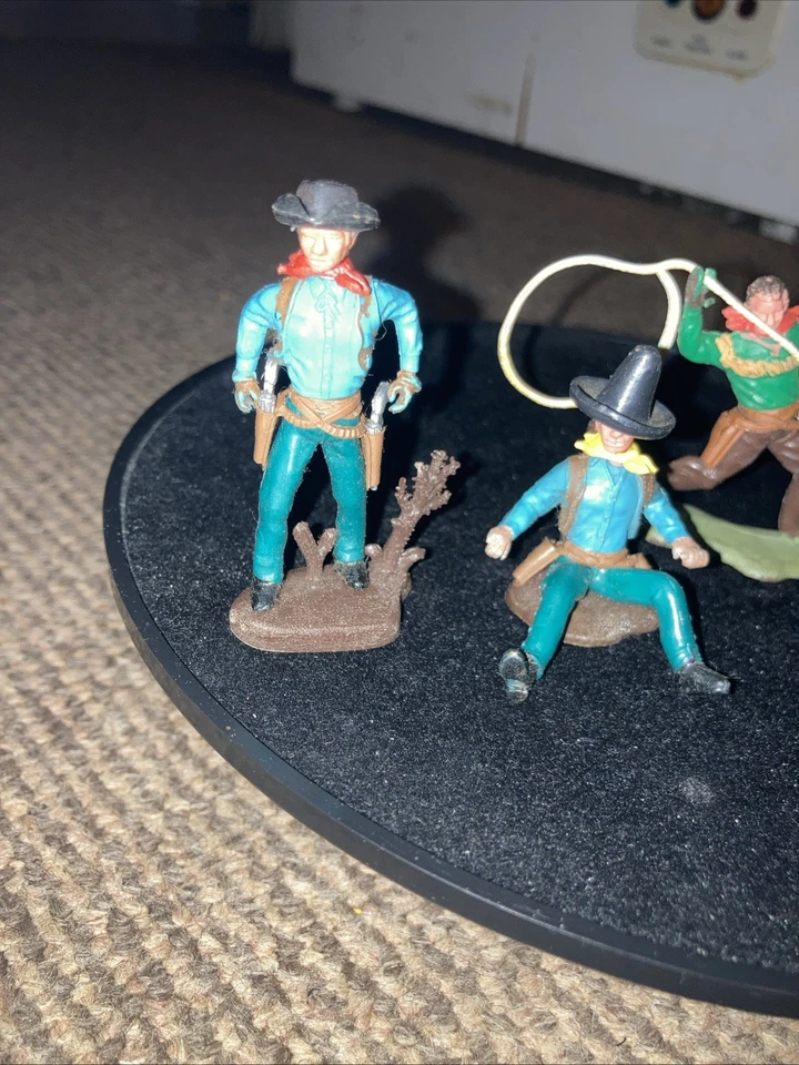 Vintage Britains Swoppet Cowboys Look 👀 - Image 2 of 4