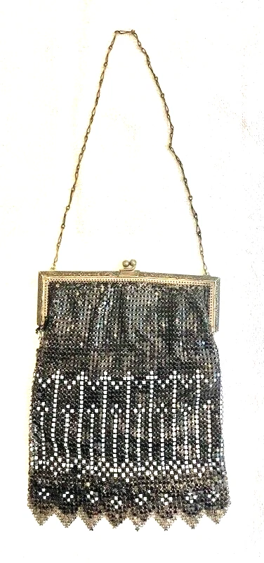 Antiguo bolso de mano de malla metálica Whiting and Davis de la década de 1920 con dobladillo Van Dyke Foto 3 de 4