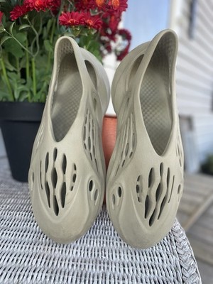 adidas Yeezy Foam Runner Size 12 Clay Taupe