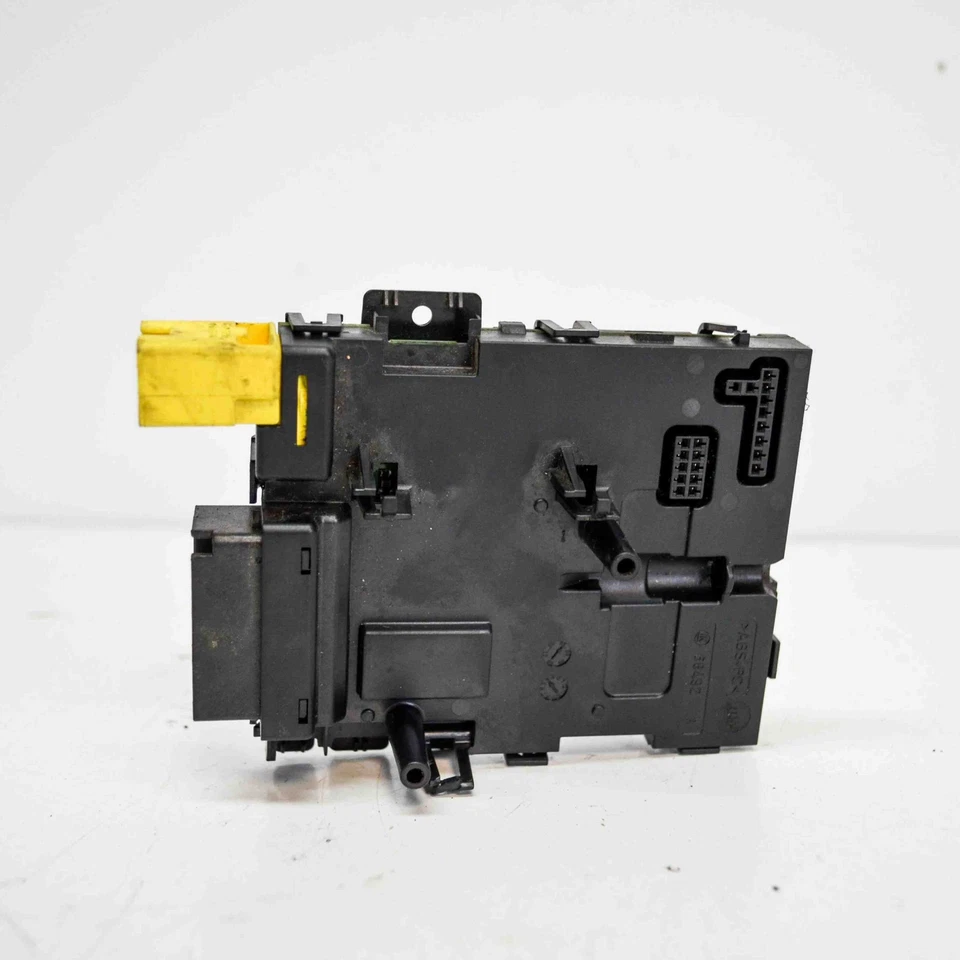 VW PASSAT Variant B6 3C5 altre centraline 3C0953549A 1.6 benzina 75kw 3660887 - Immagine 2 di 4