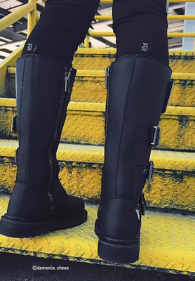 「黒い騎士  タイムセール」 Amazon.com: Oxford Men's Warrior 2.0 Motorcycle Riding Boots