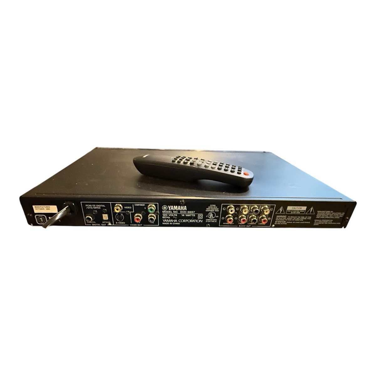 Yamaha DVD-S657 DVD Player w/ Remote Natural Sound Made In