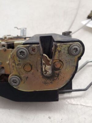 yuki　0206 Amazon.com: Toyota 69030-07020 Door Lock Actuator Motor