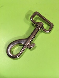 Swivel Pivot Clip, spring action hardware, large D ring w/Clip-on, silver finish