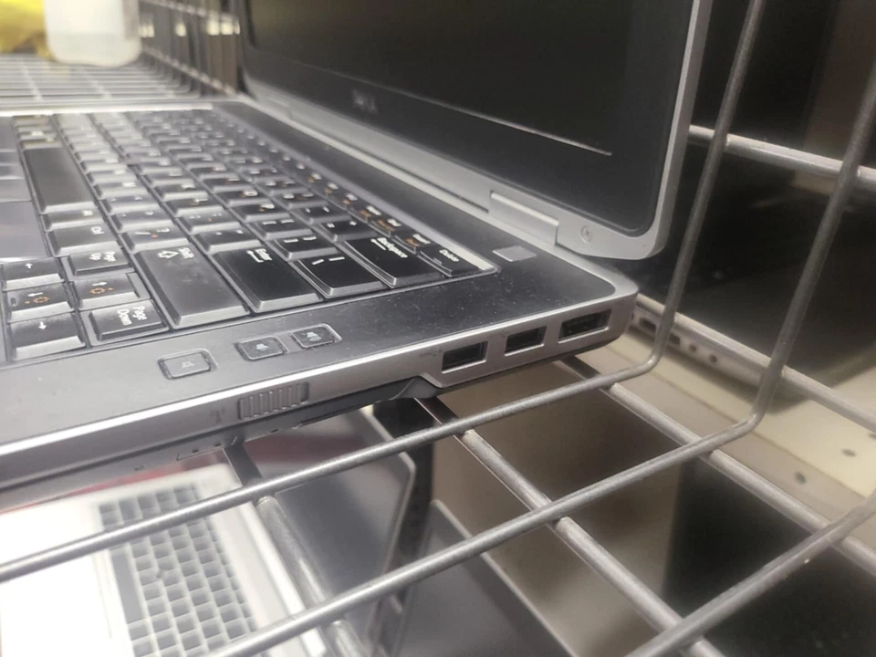 LOT OF 10 Dell Latitude E6420 Windows 11 Pro 8 RAM 128 SSD With Chargers - Image 2 of 4