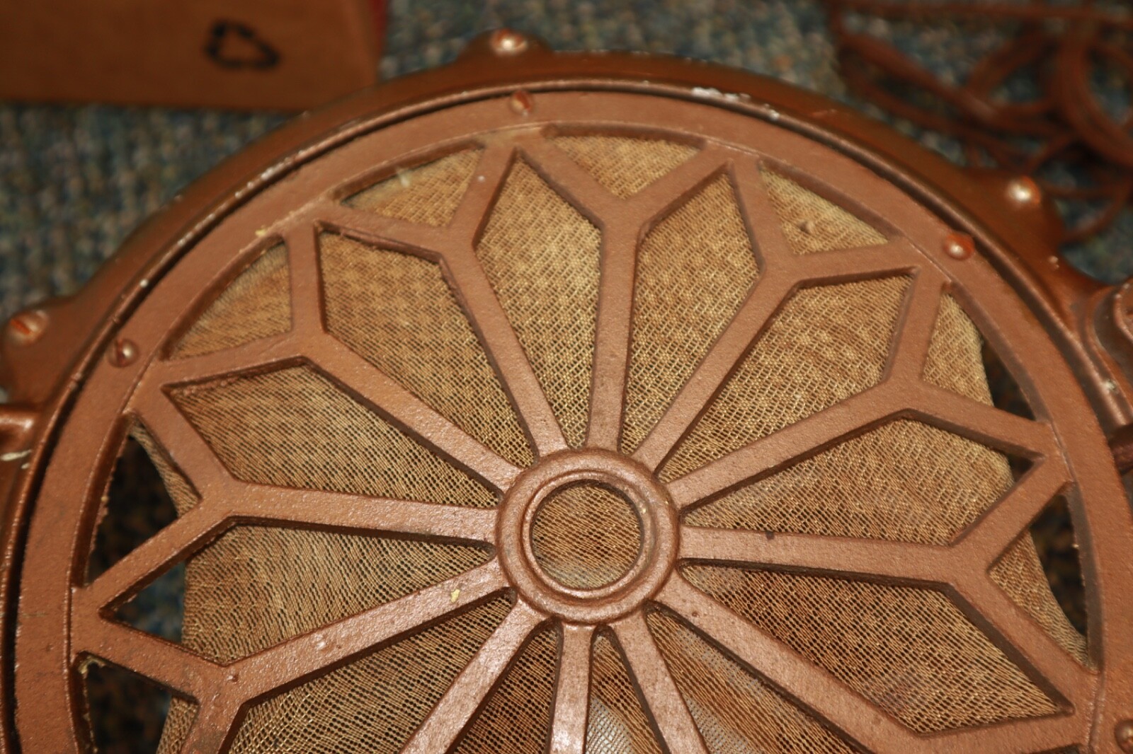 Picture 21 of 24