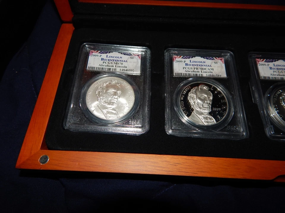 Lincoln 2009 Bicentennial Silver Dollar PCGS MS70 & PR70DCAM Five Coins W/Case - Image 3 of 4