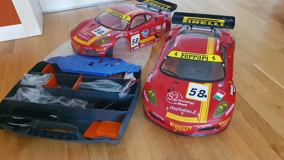 Kyosho Inferno 1:8 - Ersatzteile / Karosse Ferrari F430 / Roller - Bild 3 von 4