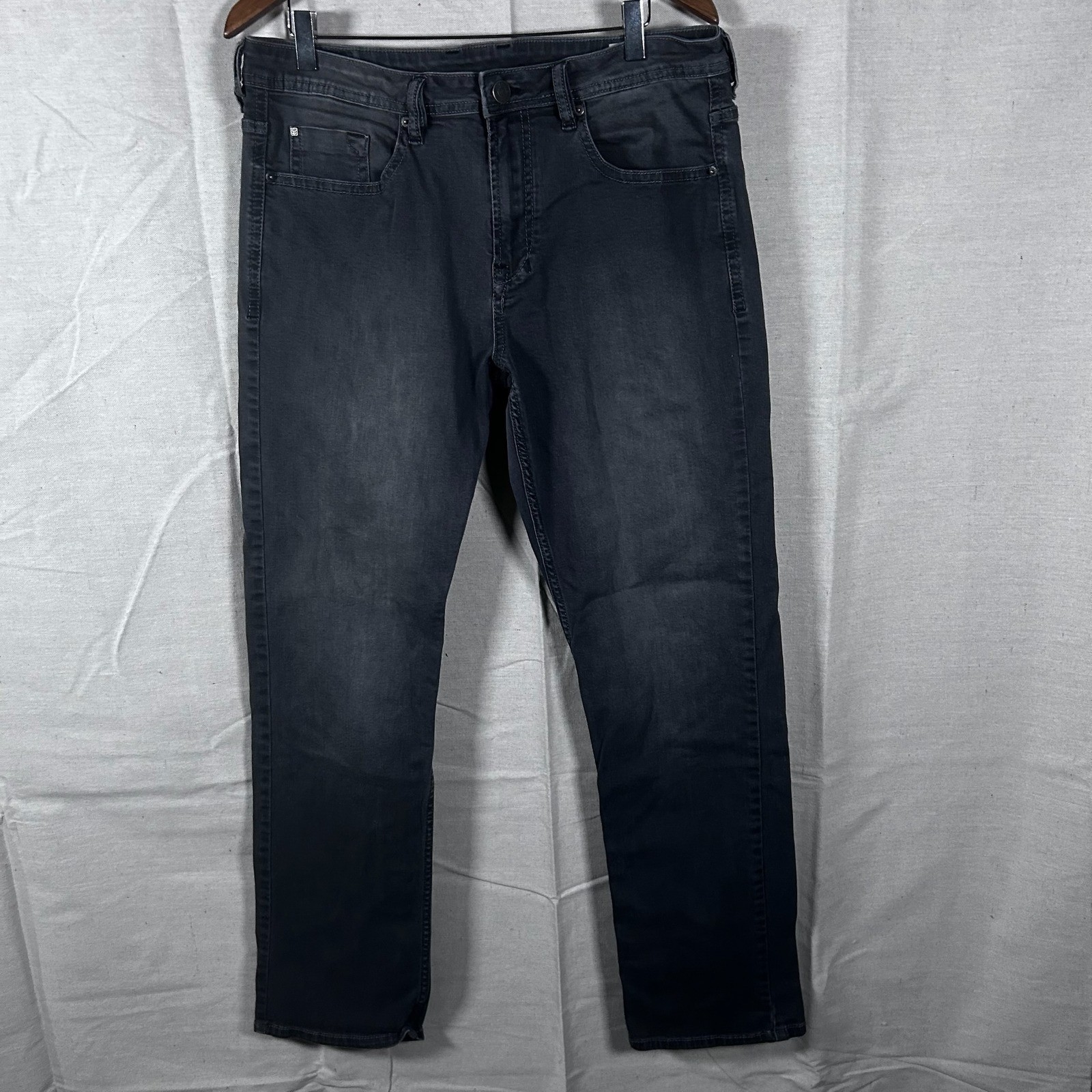 Buffalo David Bitton Driven-X Basic Straight Stre… - image 1