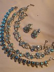 Lot VTG CORO Set Silvertone Leaves & Blue Rhinestone Necklace/Earrings/Bracelets — photo 2