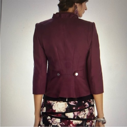 White House Schwarzmarkt Aubergine perfekte Form Reißverschluss vorne Rüschen Blazer Gr 14 - Bild 12 von 12