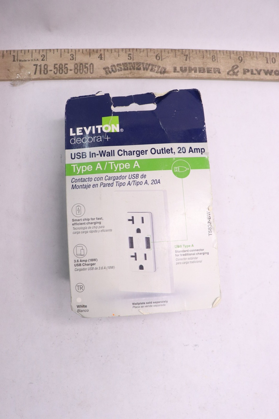 Leviton USB Outlet Tamper Resistant White Type A 18W 20A T5832-BW