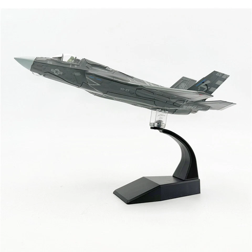 Modello di aereo 1:72 con base per decorazione da tavolo Modello pressofuso - Immagine 4 di 4