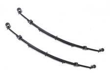 Rough Country 2 Front Leaf Springs For 73-91 Gmc Half-ton Suburban - 8000kit