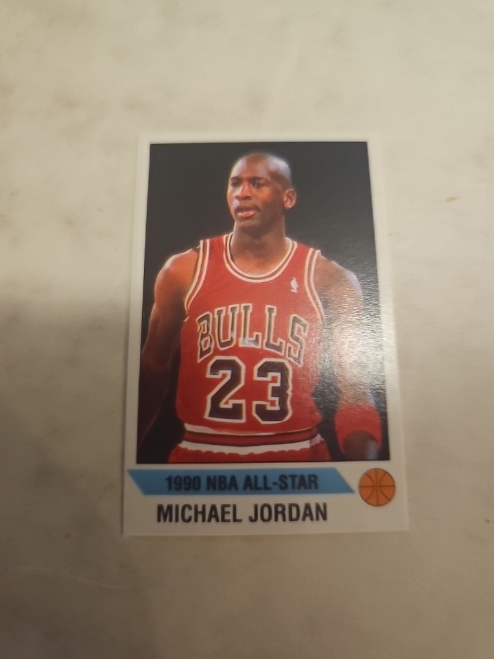 Michael Jordan 1990 Panini Sticker #G