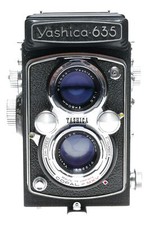 Yashica-635 Dual Format TLR Film Camera Yashikor 3.5/80mm