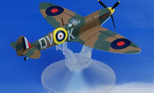 corgi spitfire 1 72