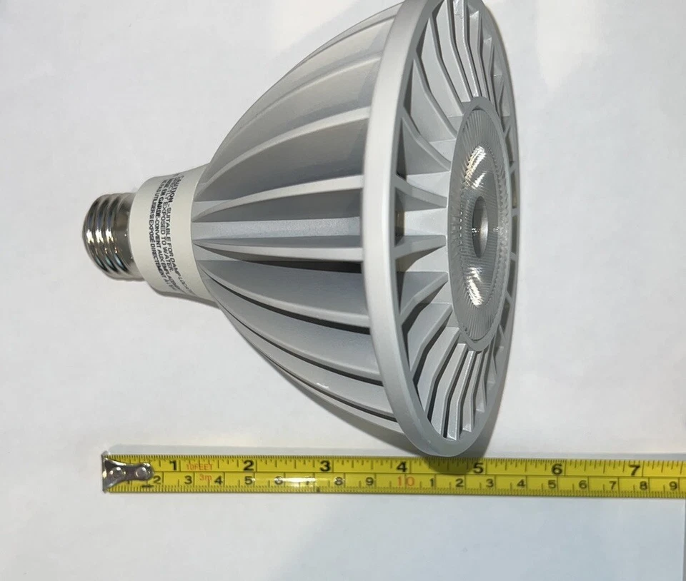 16W - 120V PAR38 25° 2700K Dimmable LED Light Bulb (6 Pack) - Image 4 of 4