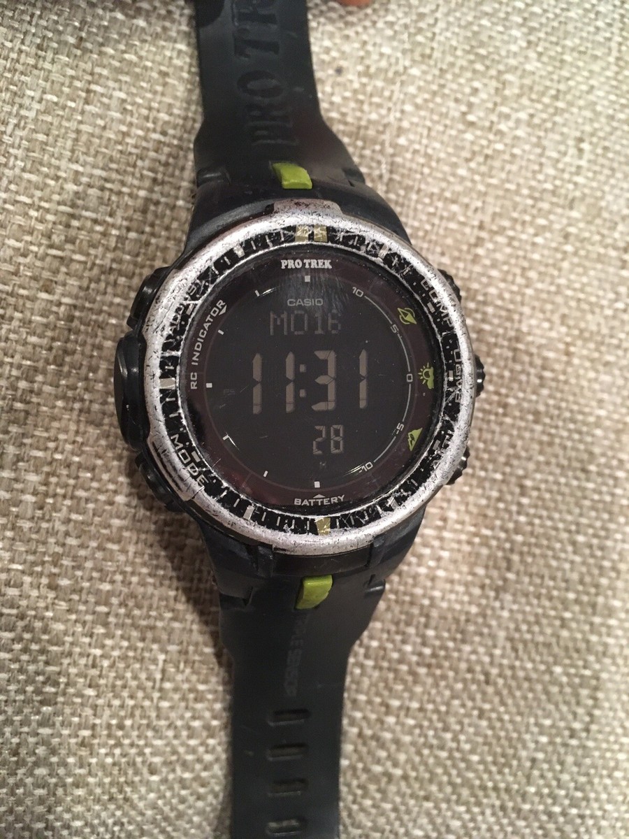 Casio Men's PRG-300CM-3CR Pro Trek Solar-Power Triple-Sensor Watch