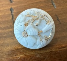 Antique White Glass Hand Carved And Gold Painted Shank Button C223