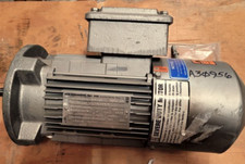 SEW EURODRIVE 1 HP GEAR MOTOR 230YY/460Y DFT80K2-KS 60hz 2BMG05HR tefc 3pw