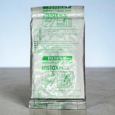 Fujifilm Instax Mini Film Single Pack 10 Sheets per Pack. Exp: 01-2019