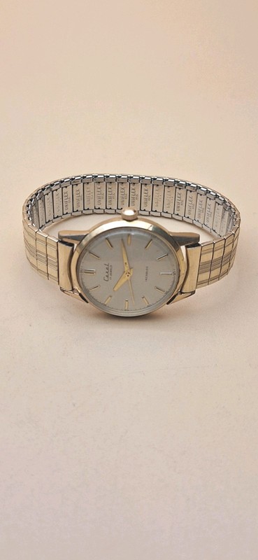 VINTAGE WATCH MEN'S, CORAL SWISS WINDING,17 JEWELS, WAS CERVICED,NEW CRYSTAL