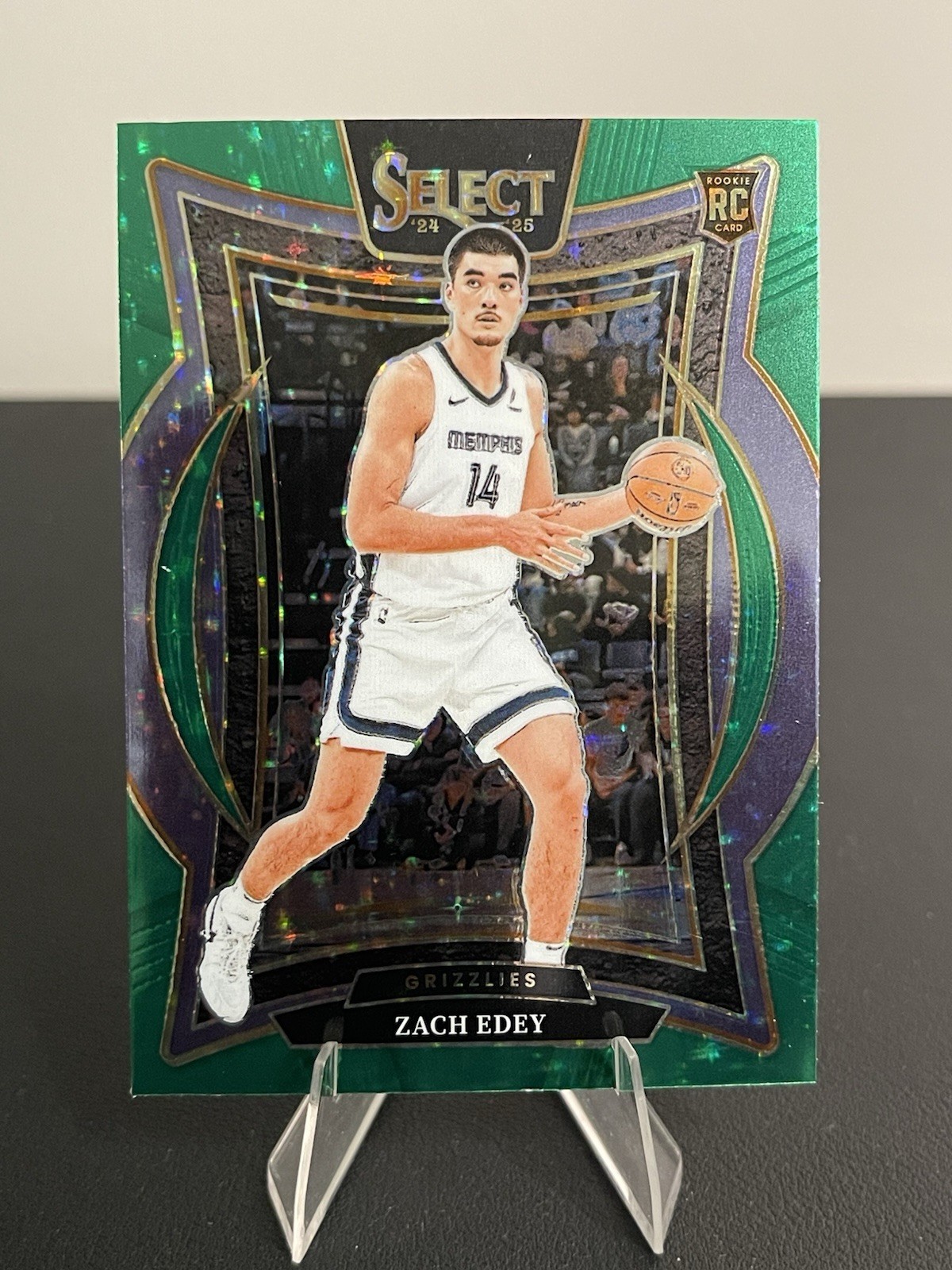 2024-25 Panini Select - Concourse Zach Edey #98 Green Stars Prizm (RC)