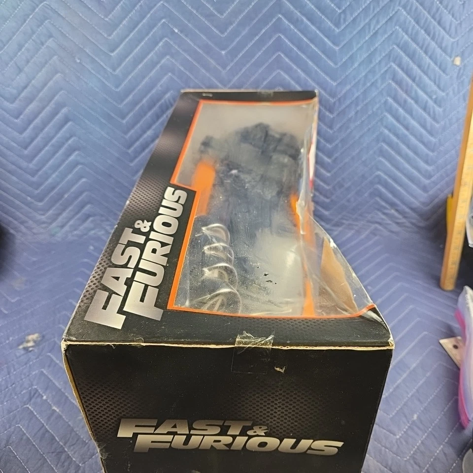 *Fast and Furious Hans Mazda RX-7 Drift Power Slide R/C Beatup Box - Image 3 of 4
