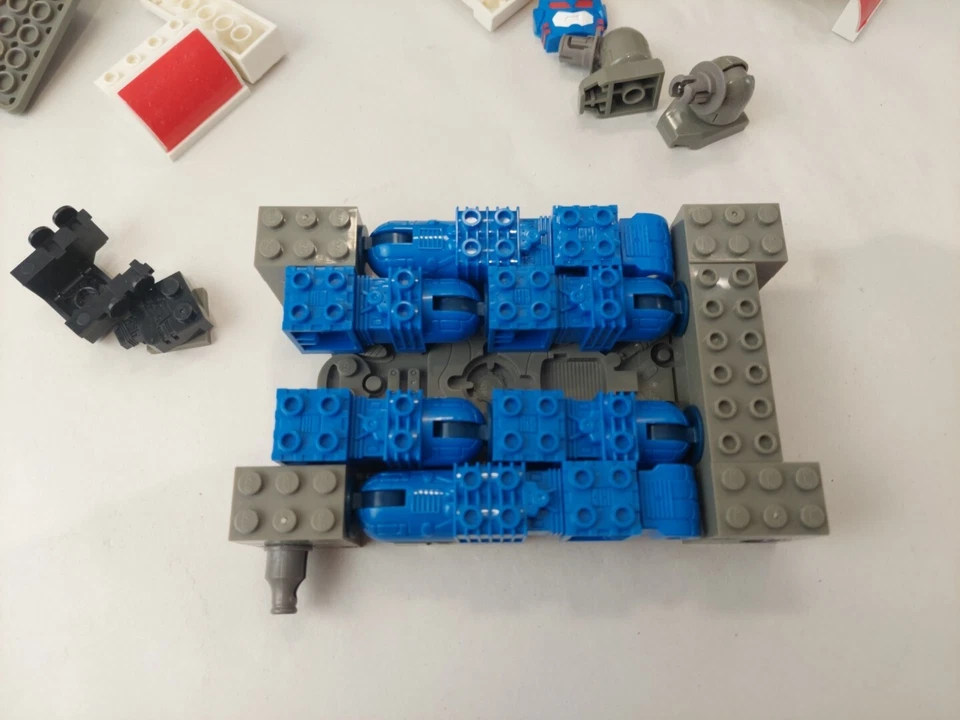 TRANSFORMERS BTR Armada Red Alert Hasbro 2003 Longarm Mini-Con Action Build Set - Image 2 of 4