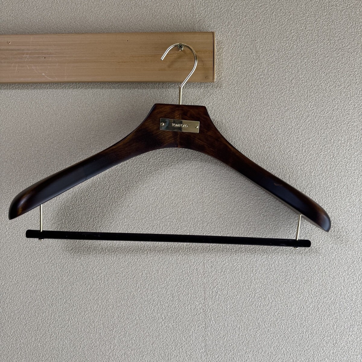Tom Ford Hanger Set Of 2 Wood Genuine Used From Japan | eBay