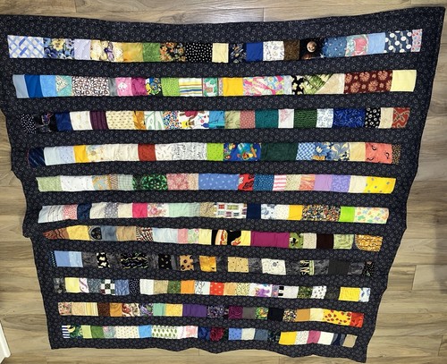 Manta Edredón Patchwork Hecha a Mano 45" x 50" Patrón Multicolor Lanzamiento Colorido - Imagen 2 de 8