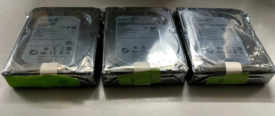 Festplatten 3.5 Zoll SEAGATE  SSHD/HDD 2000GB NEU Versiegelt (3x 2000GB)  - Bild 2 von 4