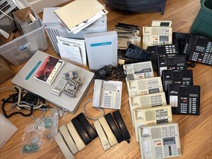 FULL MERIDIAN PHONE SYSTEM WITH STARLINK HUGE LOT OF 12 Phones & Accessories