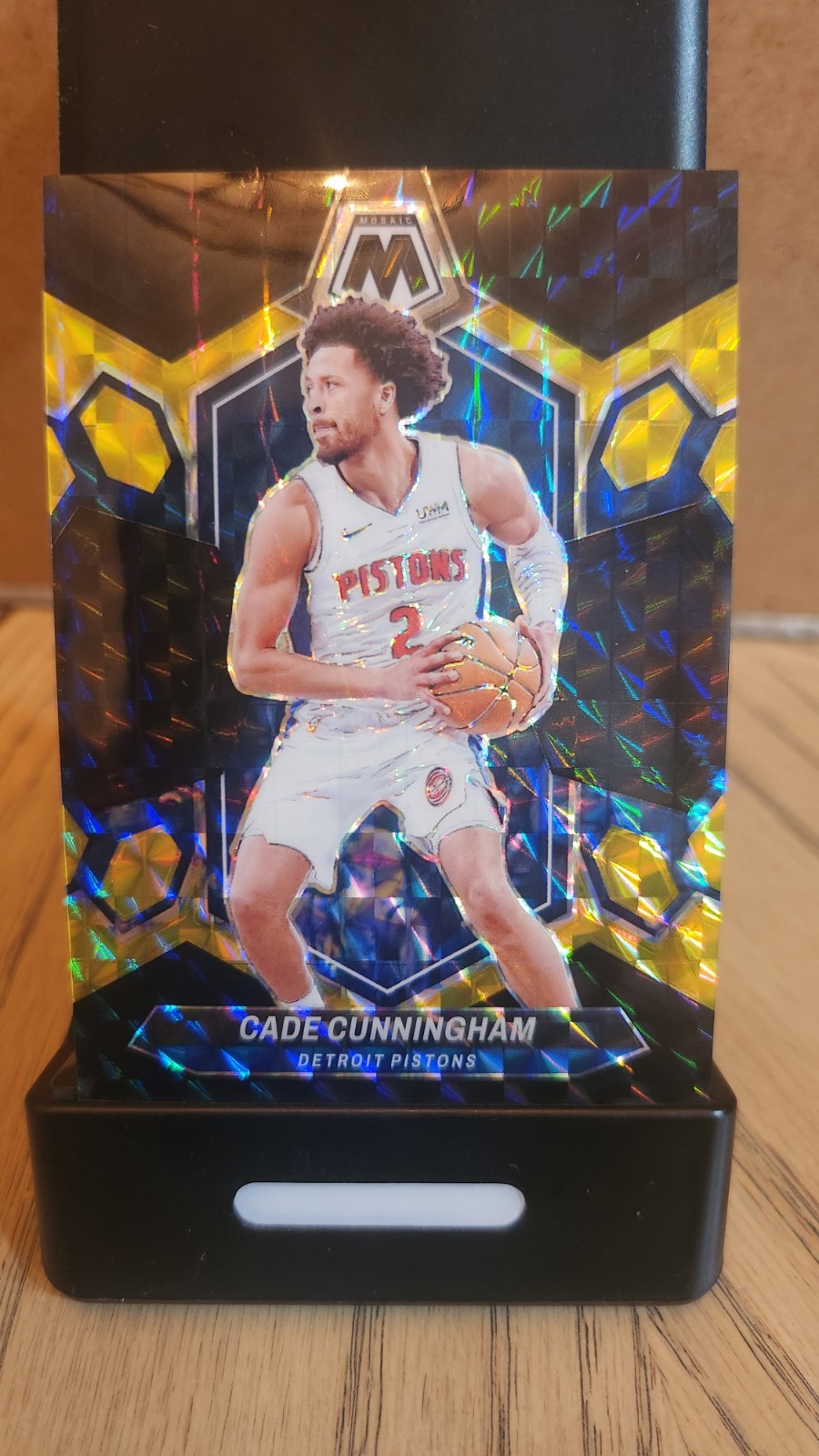 2023-24 Panini Mosaic Cade Cunningham #81 Choice Black Gold SSP /8 RARE