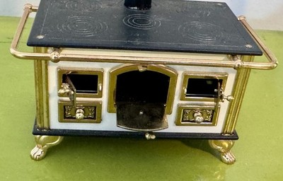 Vintage Bodo Hennig Antique Stove 1:12 Dollhouse Miniature w/Box