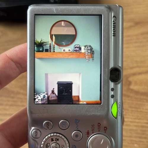 Canon IXUS 970 IS 10MP Digital Point & Shoot Compact Camera Battery & Charger SD - Picture 19 of 22