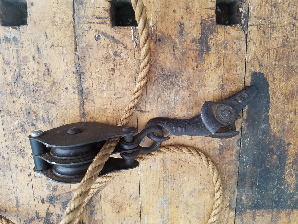 Vintage Pulley System Rope Fence Stretcher 2 Double Pulleys block