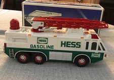 HESS 1996 EMERGENCY TOY TRUCK  MINT IN ORIGINAL BOX
