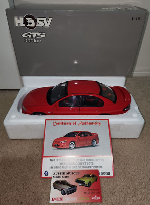 1:18 Biante HSV VT GTS 300 Commodore Sedan 2000 in Sting Red