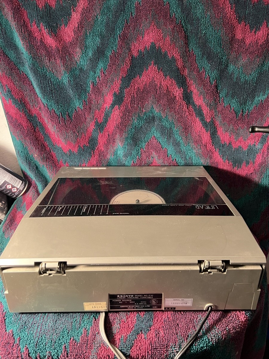 Sanyo P33 Japanese Record player Linear tracking Turntable