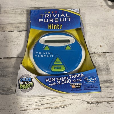 Trivial Pursuit Hints Game Hasbro Electronic Display Play Fun Party Team DEALS